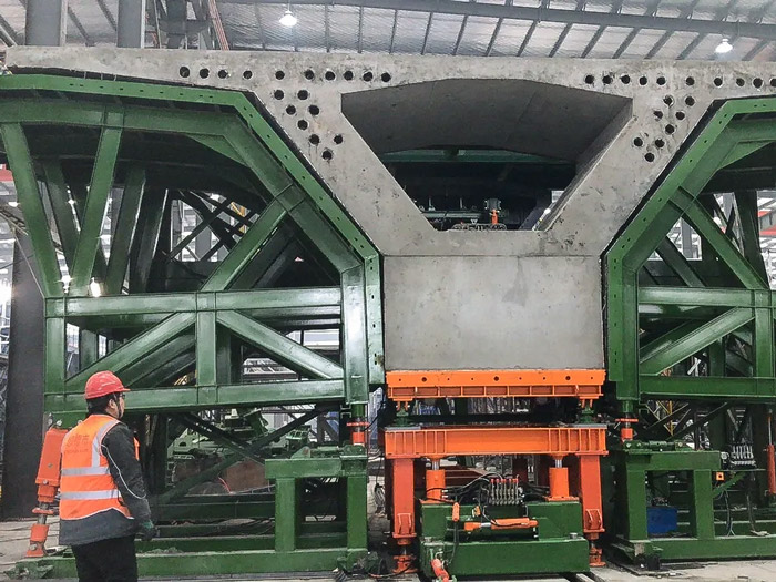 節(jié)段梁模具